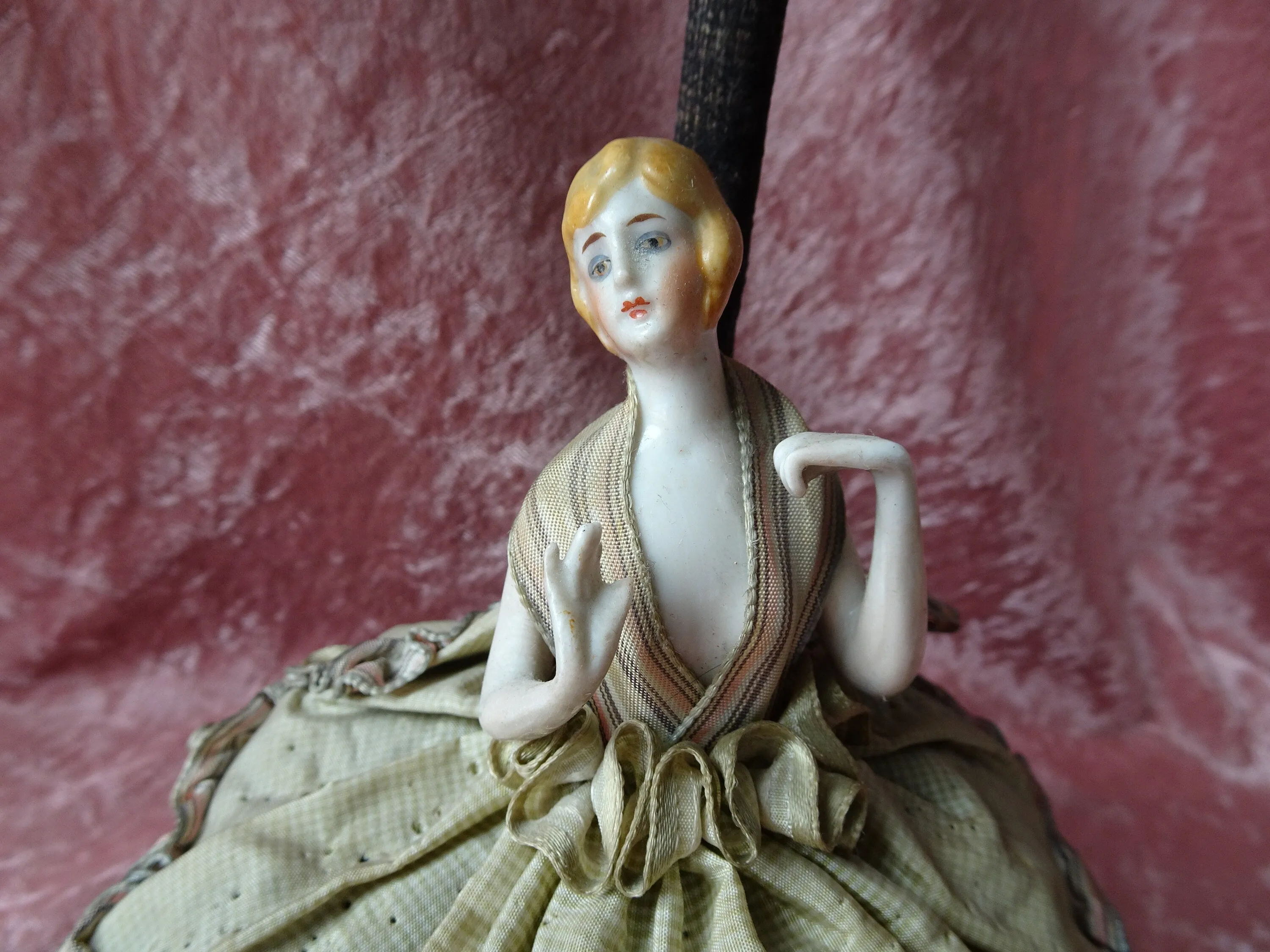 ART DECO Pincushion Doll Hat Stand,Hands Away and Legs Pin Cushion Doll, Original Dressed Doll,Hat Pins, Hat Stand,Vanity Decor,Display Prop