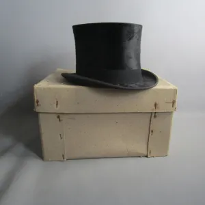 Black Silk Top Hat Lincoln Bennett & Co London In Box Vintage Retro circa 1940's