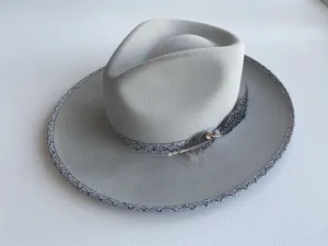 Blond Genius x Stetson - Rattler B Hat in Light Grey