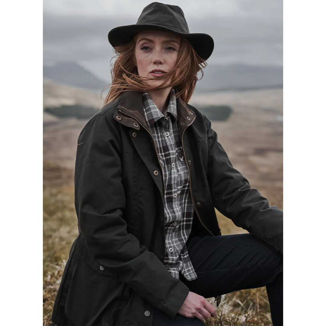 Caledonia Waxed Hat by Hoggs of Fife