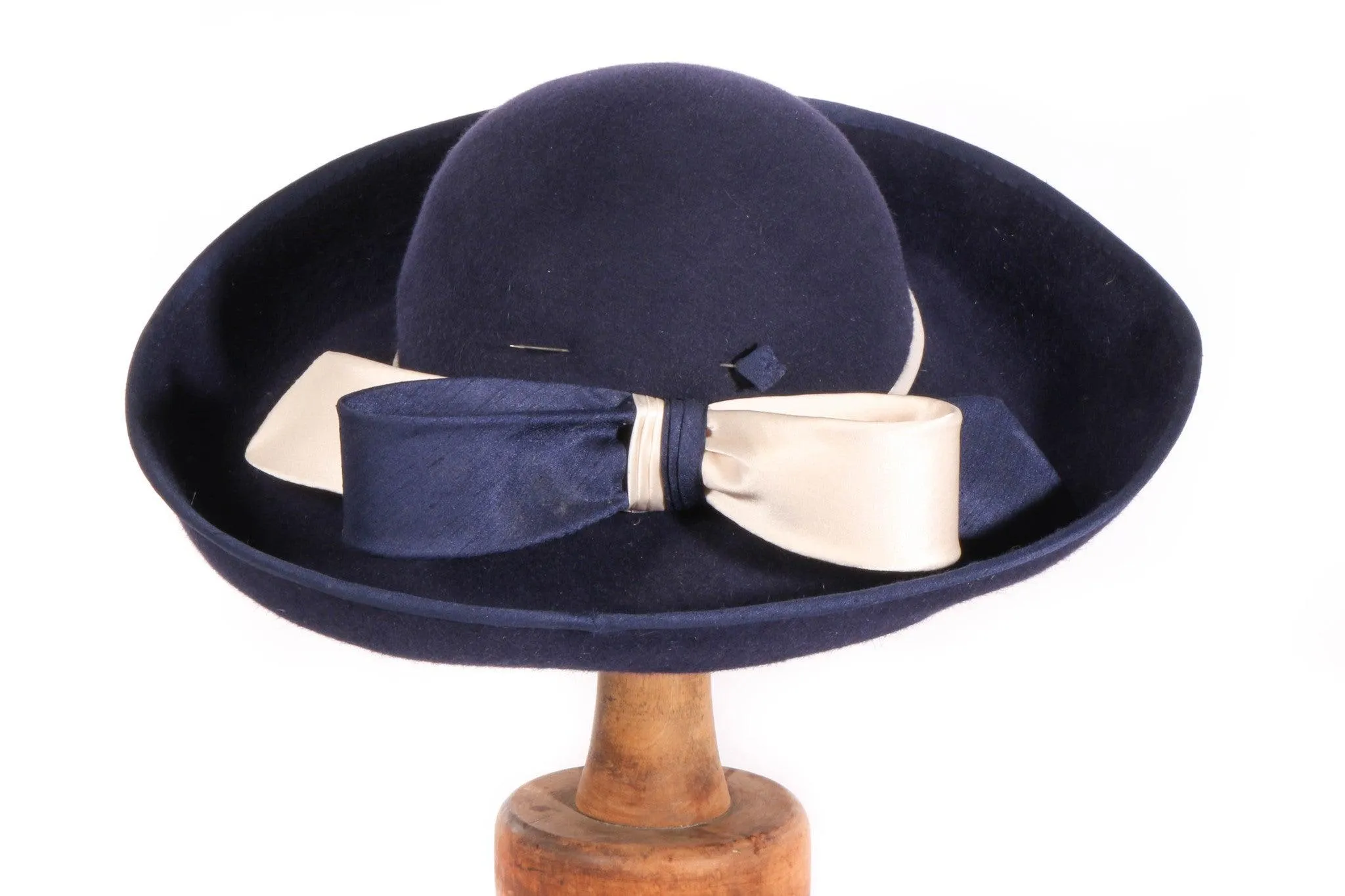 Eileene Model Millinery Vintage Navy Blue Wide Brimmed Hat with Bow Detail 55cm