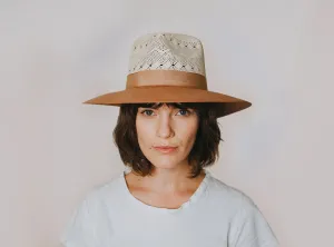 Freya - Cedar Hat in Natural Straw/Rust Wool